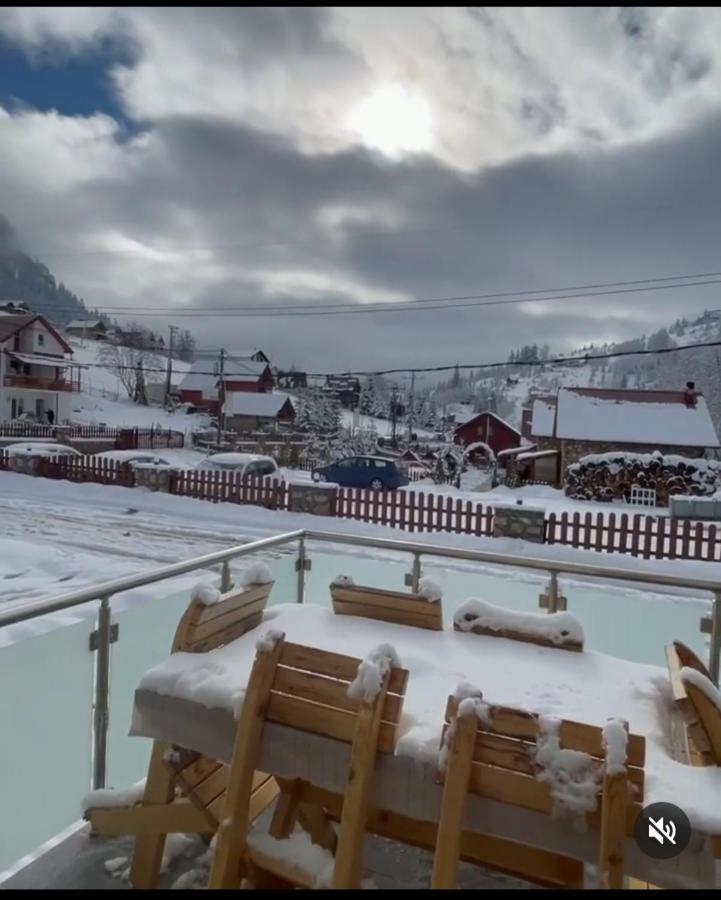 Villa Giti Boge Exteriör bild