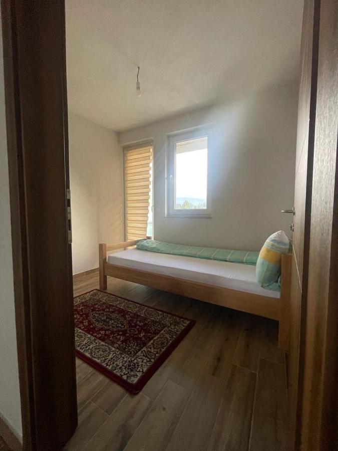 Villa Giti Boge Exteriör bild