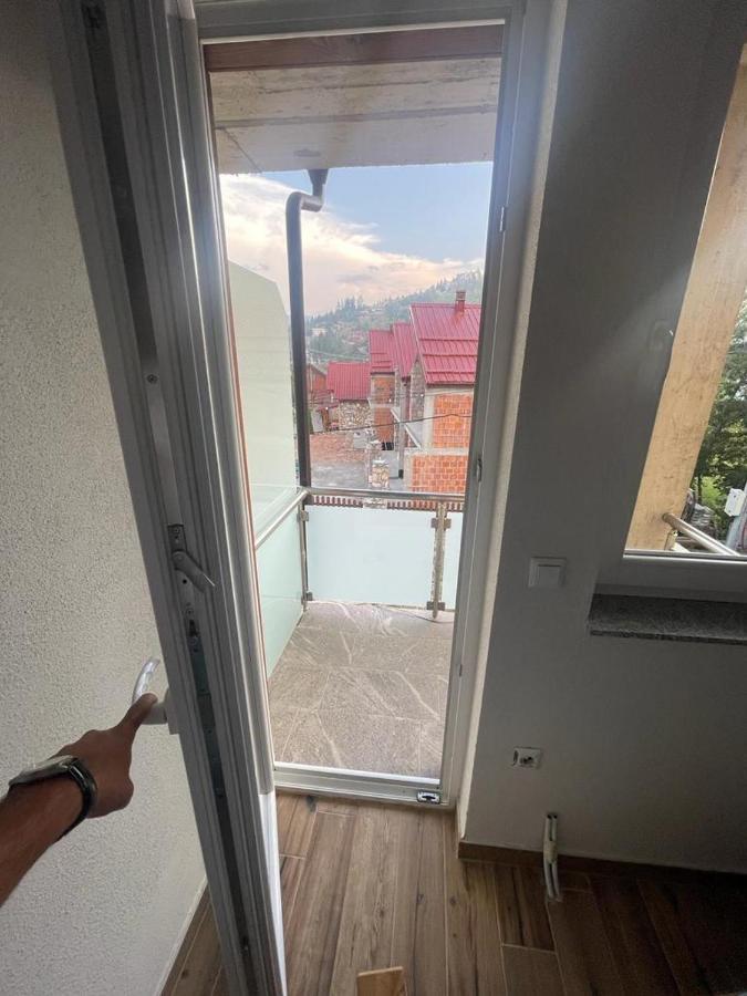 Villa Giti Boge Exteriör bild