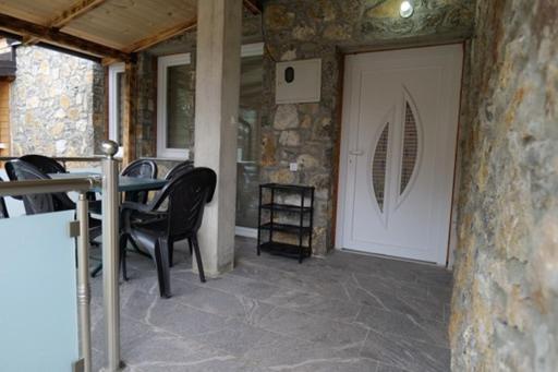 Villa Giti Boge Exteriör bild