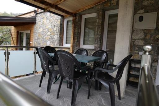 Villa Giti Boge Exteriör bild